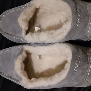 UGG Koolaburra Slippers/Shoes